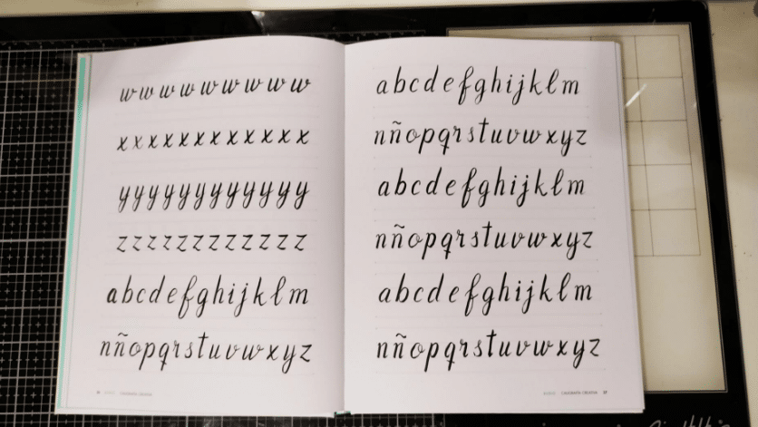 ejemplo de caligrafía vs lettering 
