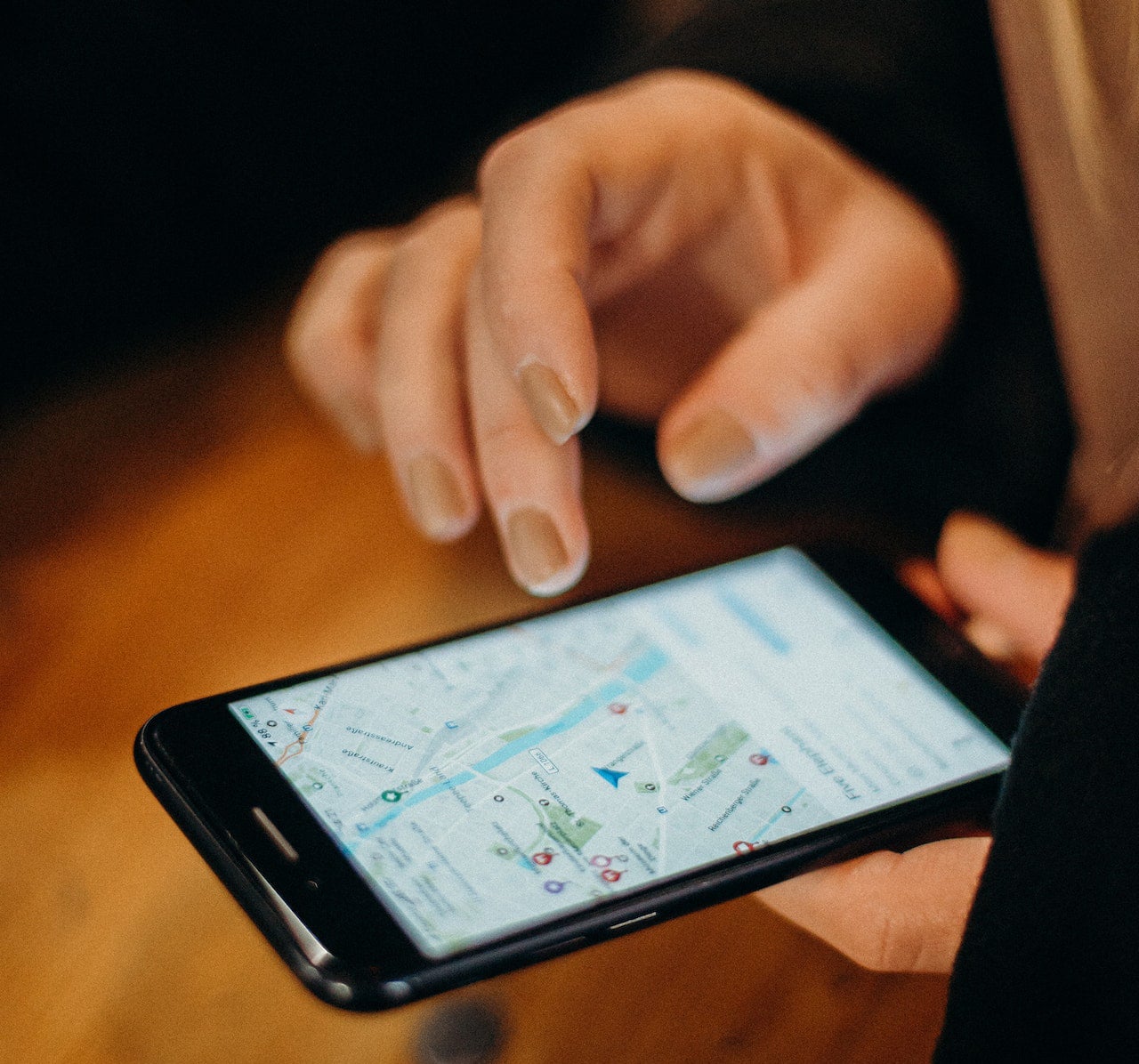 como saber dónde se encuentra una persona por su celular
