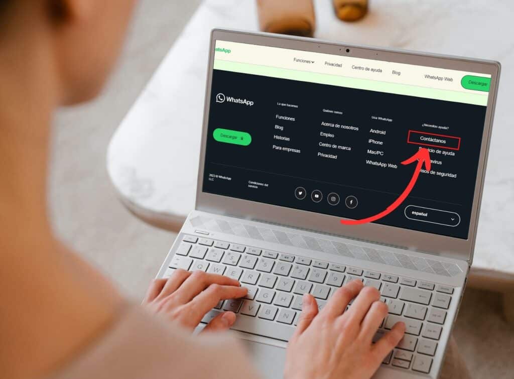 Contactar a través de la página web de WhatsApp