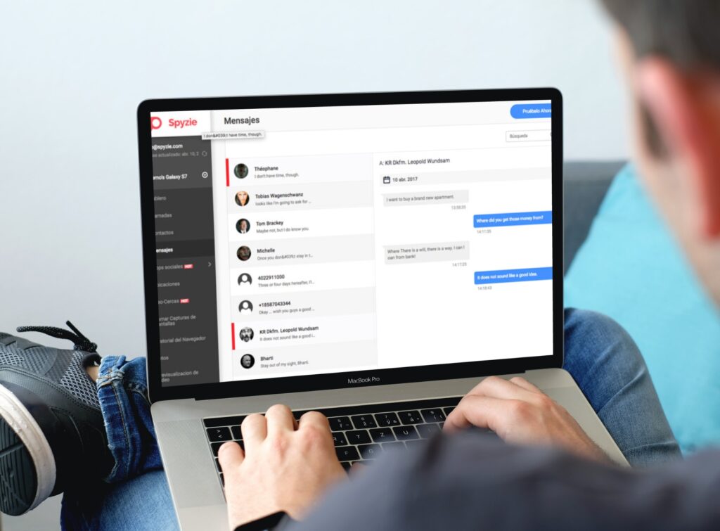 Ver estados de WhatsApp con app de monitoreo de celulares