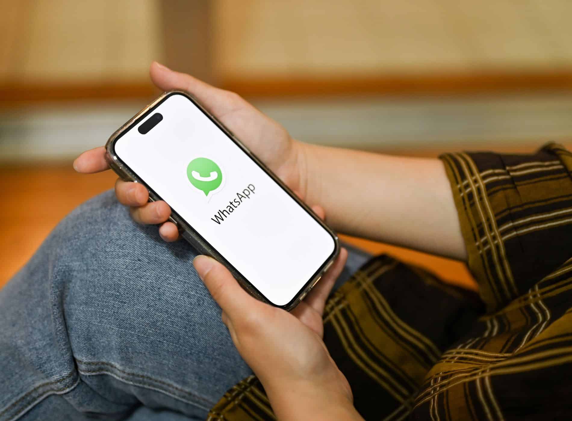 WhatsApp ahora permite bloquear con contraseña tus chats más íntimos