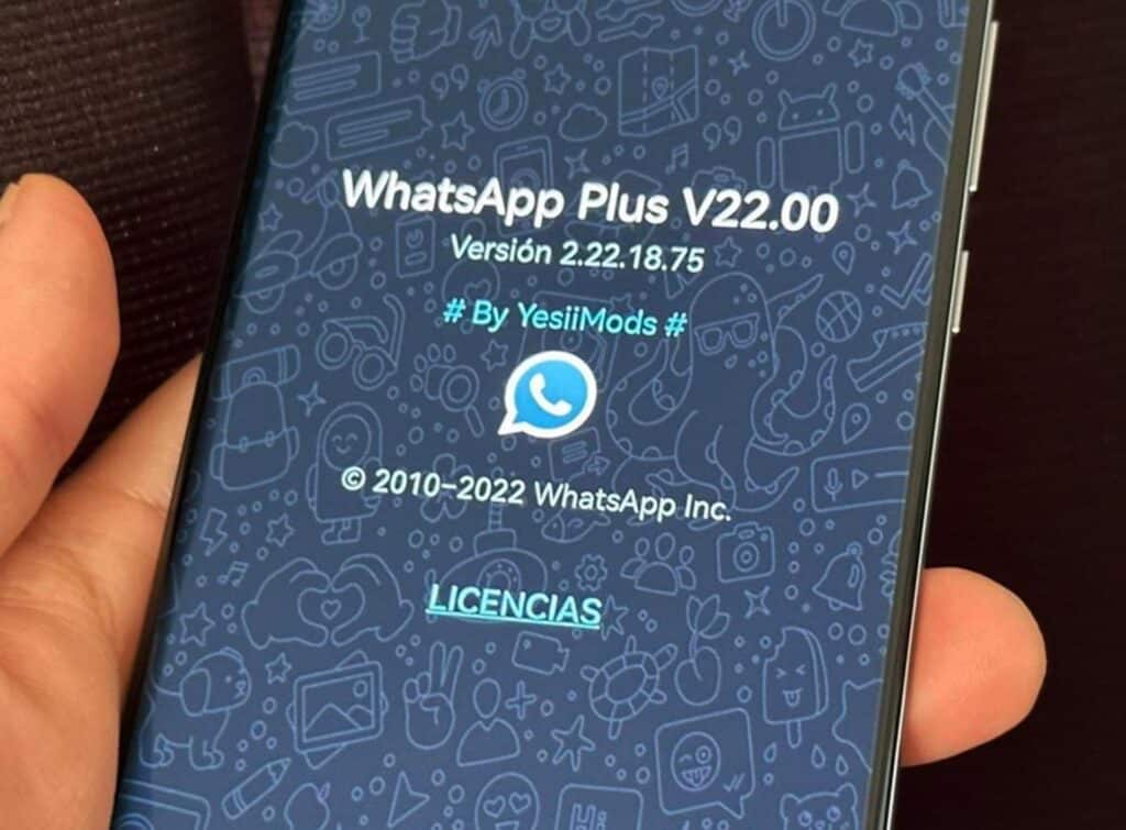 Ver estados ocultos Whatsapp usando WhatsApp Plu