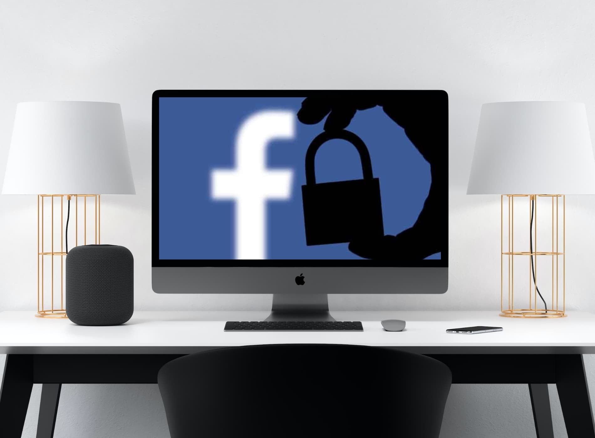 Ordenador utiliza facebook y lo hace privado