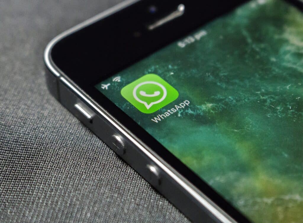 Qué hacer si hay personas espiando tu WhatsApp